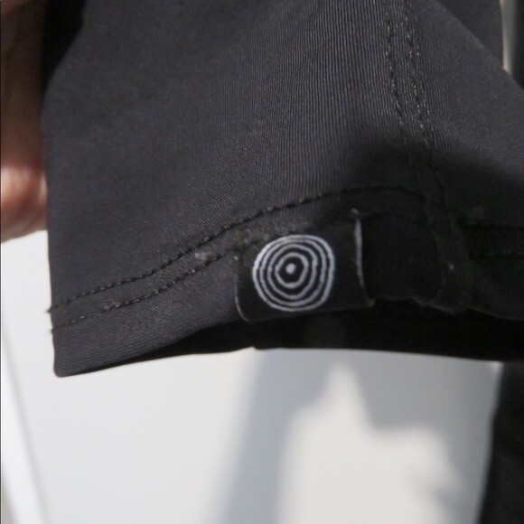 Onzie Black Leggings Flow Track Mesh Cut Out Full Length Workout Small Medium - Picture 5 of 9